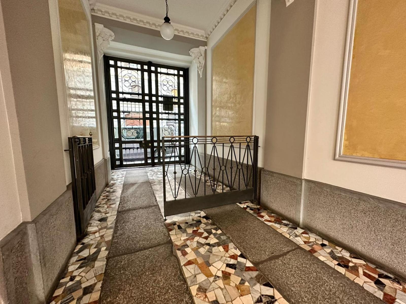 Comecasa Studio Vicino Stazione Centrale Milánó Kültér fotó